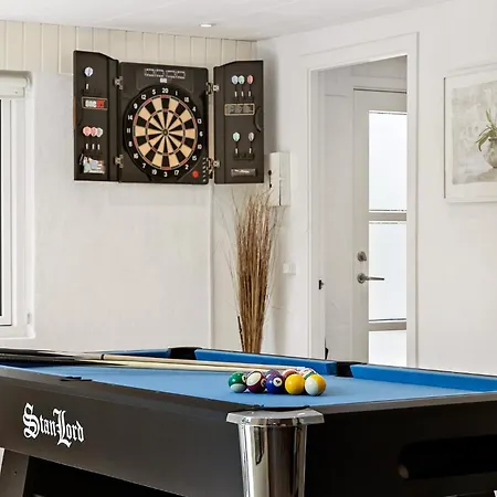 Holiday home Cozy In With Jacuzzi